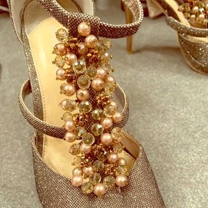 Gianni Bini Dress Heels